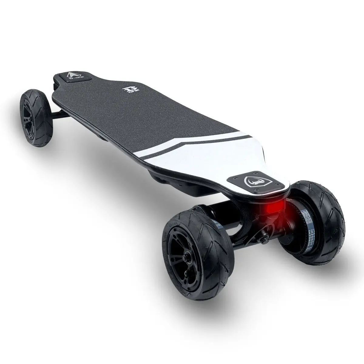 Performance electric skateboard for long commutes