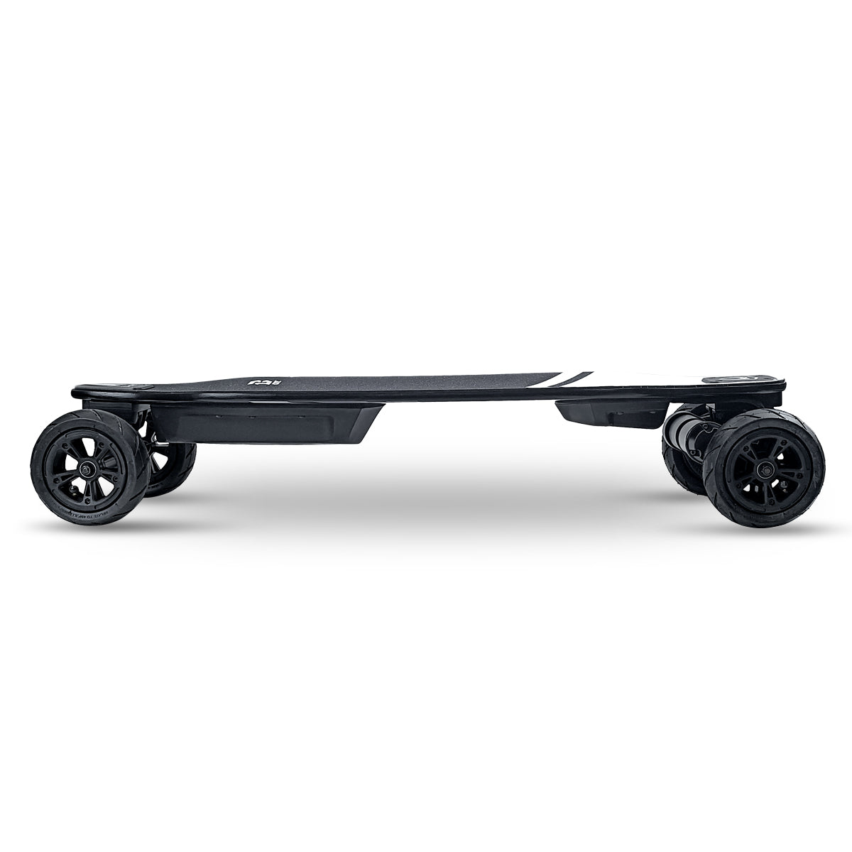 Performance electric skateboard for long commutes