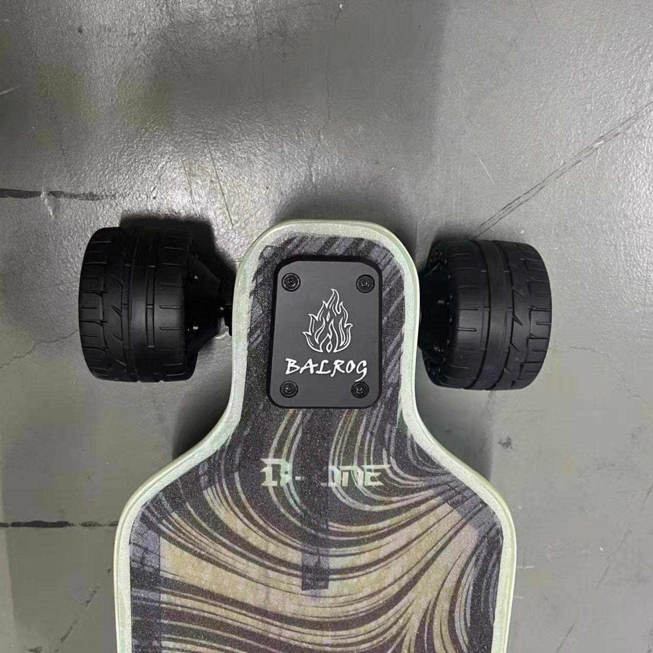 Balrog HS Electric Skateboard (Up to 80km range) Boneeboard